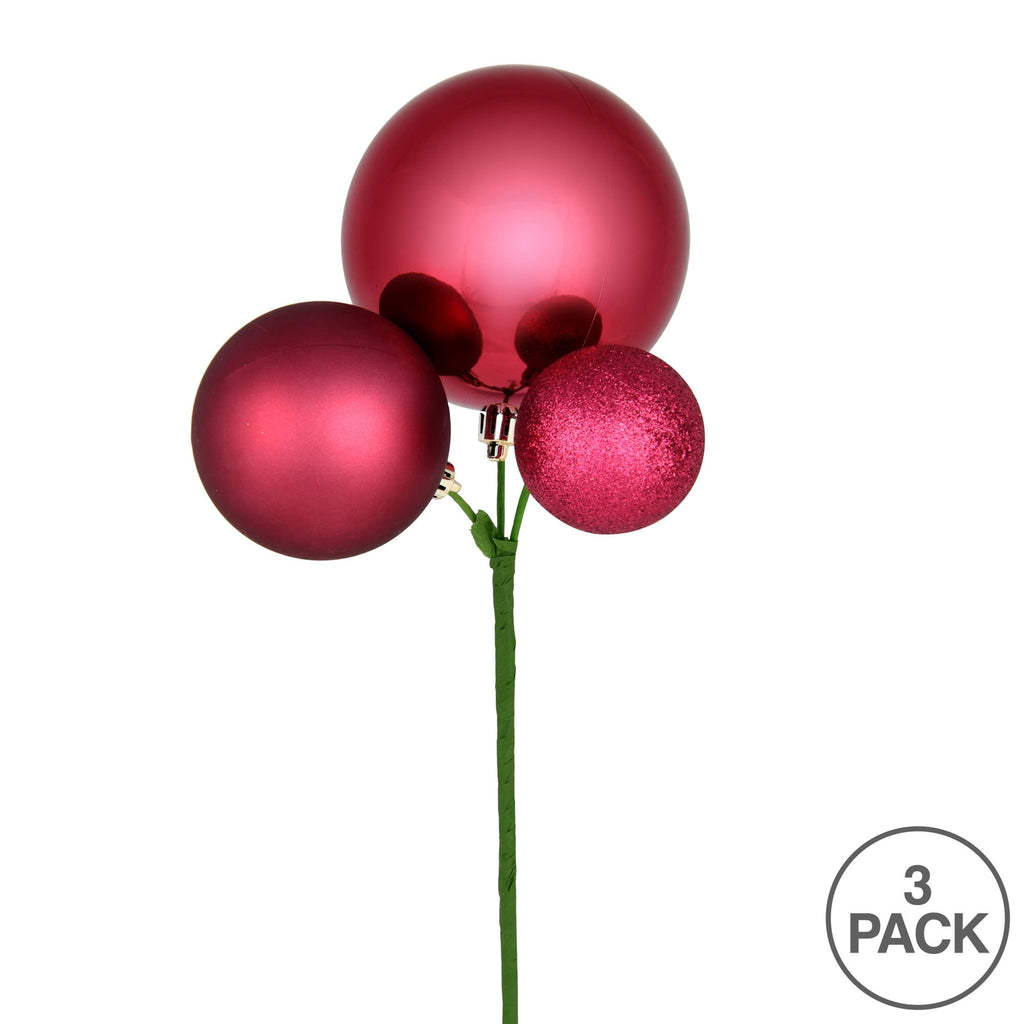 Vickerman 18" Honey Gold Orn Pick 3 per Bag. Features shiny, matte and glitter ornaments.
