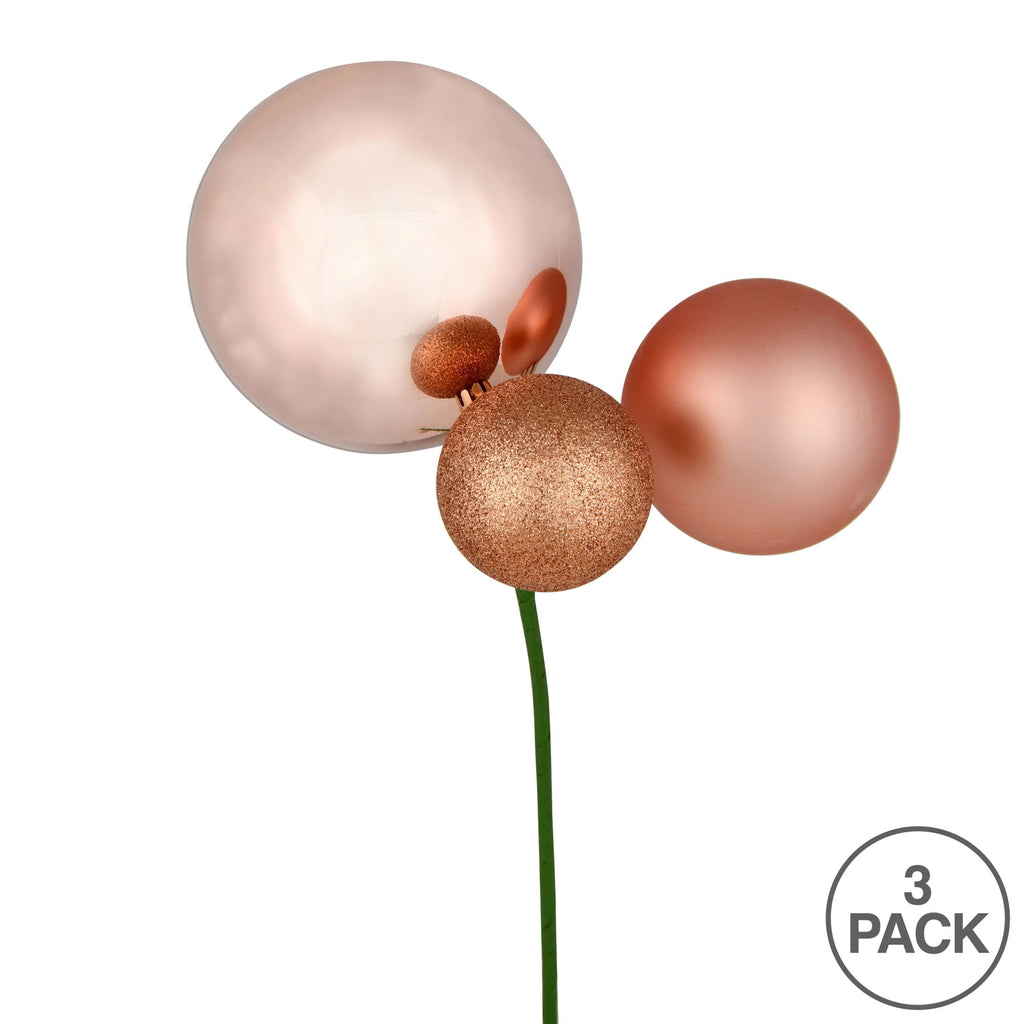 Vickerman 18" Honey Gold Orn Pick 3 per Bag. Features shiny, matte and glitter ornaments.