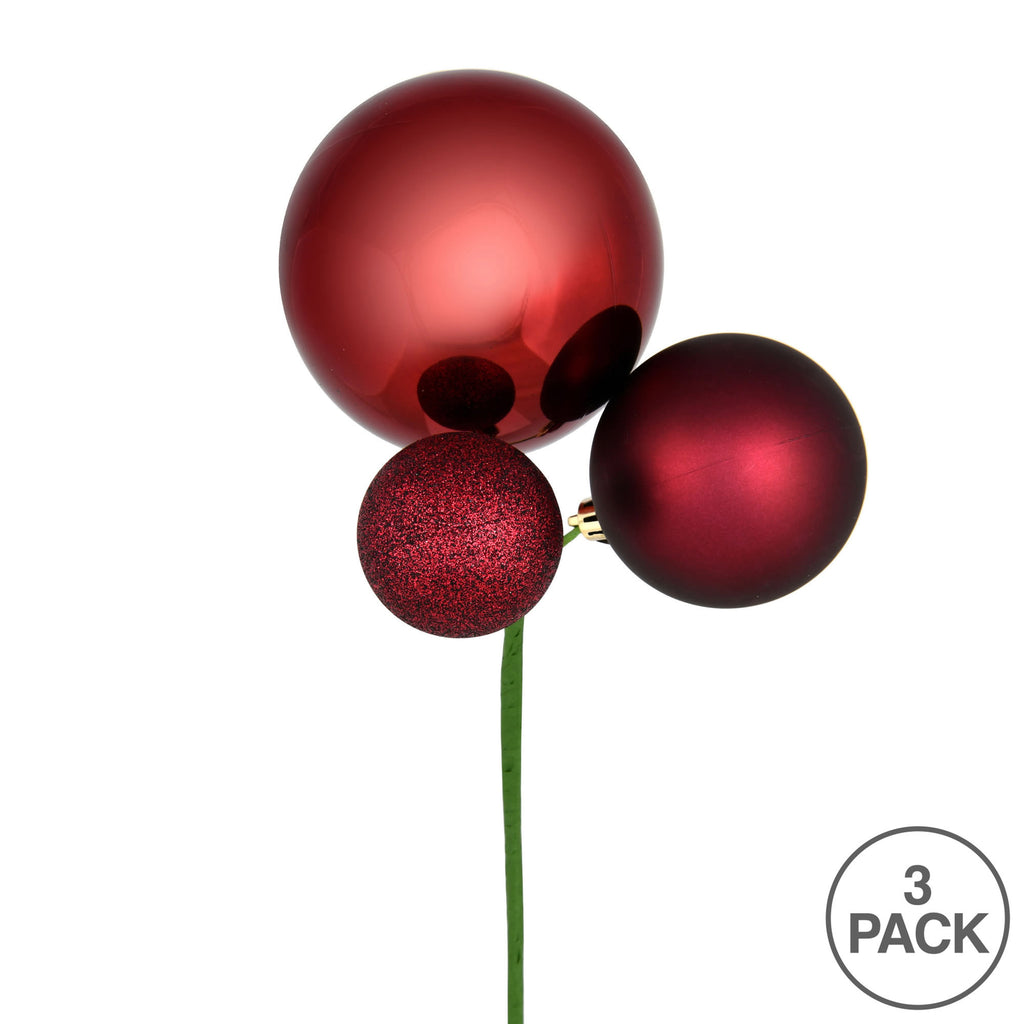 Vickerman 18" Honey Gold Orn Pick 3 per Bag. Features shiny, matte and glitter ornaments.